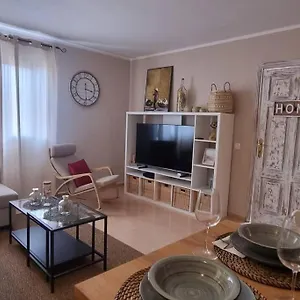  Apartment Bouganville Con Terrazza E Piscina